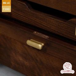 Tủ kệ trà kích thước lơn trưng bày ấm chén dụng cụ trà trang trí không gian trà đạo. Tủ kệ trà dùng trang trí trong phòng khách. Tủ kệ trưng bày ấm chén dụng cụ trà đa năng nhiều ngăn T300