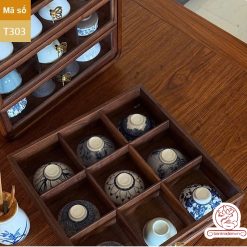 Tủ kệ trà kích thước lơn trưng bày ấm chén dụng cụ trà trang trí không gian trà đạo. Tủ kệ trà dùng trang trí trong phòng khách. Tủ kệ trưng bày ấm chén dụng cụ trà đa năng nhiều ngăn T303