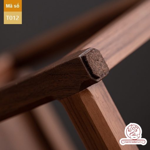 Tủ kệ trà kết hợp bàn pha trà, trưng bày ấm chén dụng cụ trà trang trí không gian trà đạo. Tủ kệ trà dùng trang trí trong phòng khách. Tủ kệ trưng bày ấm chén dụng cụ trà đa năng T012