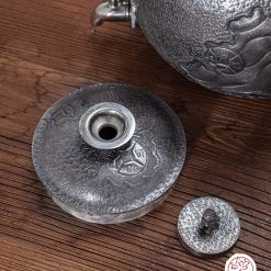 bình nước bạc nguyên chất chế tác thủ công tinh xảo BNB311