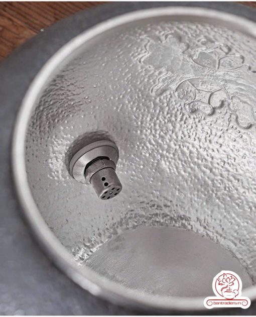 bình nước bạc nguyên chất chế tác thủ công tinh xảo BNB311