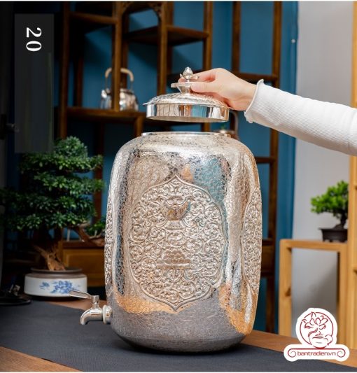 bình nước bạc nguyên chất chế tác thủ công tinh xảo BNB303
