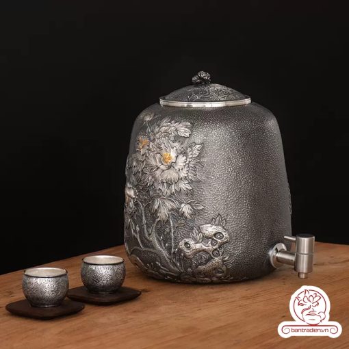 bình nước bạc nguyên chất chế tác thủ công tinh xảo BNB306