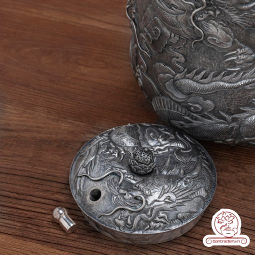 bình nước bạc nguyên chất chế tác thủ công tinh xảo BNB319
