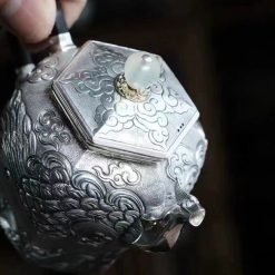 Ấm pha trà bạc nguyên chất cao cấp chế tác thủ công giúp giữ trọn hương thơm và sắc vị trà AB041