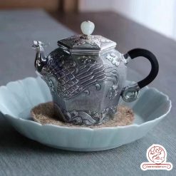 Ấm pha trà bạc nguyên chất cao cấp chế tác thủ công giúp giữ trọn hương thơm và sắc vị trà AB041