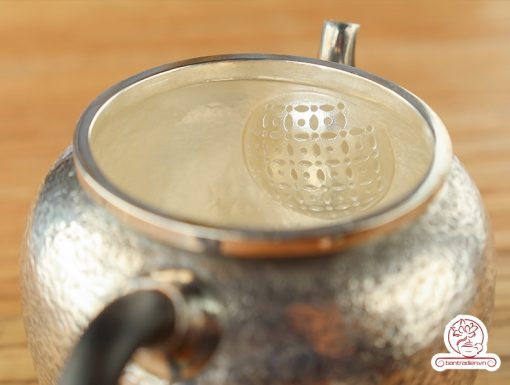 ấm pha trà bạc nguyên chất chế tác thủ công tinh xảo AB052