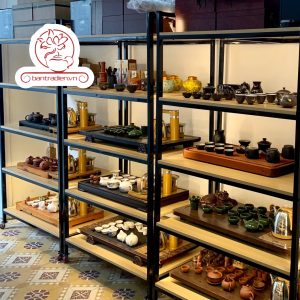hình ảnh showroom của hàng bàn trà điện thông minh của bantradien.vn